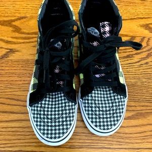 Vans hi top sneakers